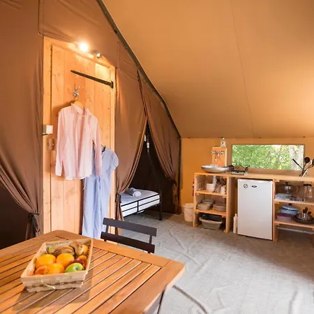 Huttopia Pays De Cordes Sur Ciel Albi Quarto foto