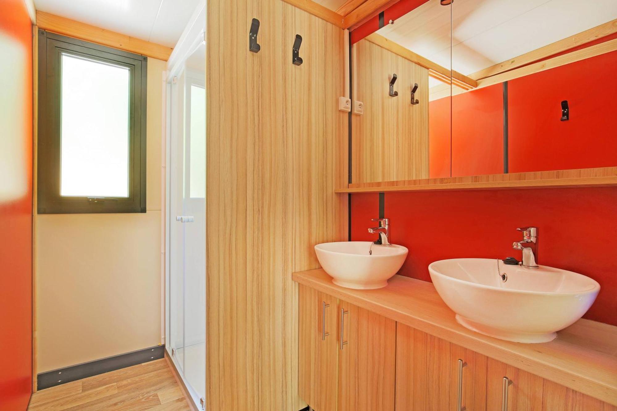Camping Huttopia Pays De Cordes Sur Ciel Albi